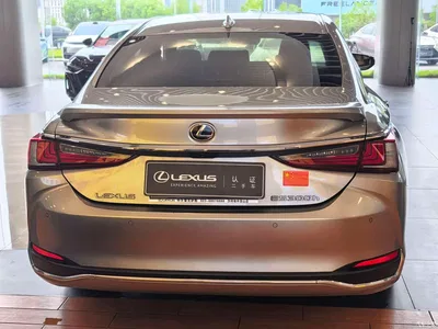 2022 Lexus ES 300h Ultimate Edition, фото 4, лот 11579838