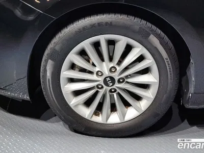 2017 Kia K7 2.4 GDI Prestige, фото 4, лот 10051157