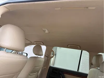 2015 Toyota Land Cruiser (Import) 4.0L V6 Middle East Low Configuration Edition, фото 4, лот 10693637