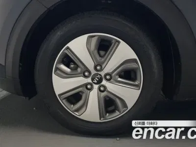 2018 Kia Niro 1.6 Plug-in HEV, фото 4, лот 10028088