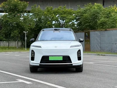 2025 NIO ES8 Model 6-Seat Executive Luxury Edition, фото 2, лот 10358181