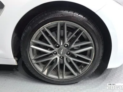 2018 Genesis G70 2.0T, фото 4, лот 10043535