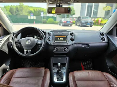 2012 Volkswagen Tiguan 2.0TSI Luxury Edition, фото 4, лот 10396741