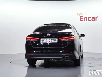 2017 Kia K5 2.0 SX, фото 4, лот 10107733