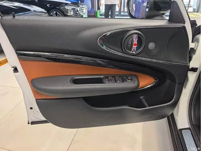 2023 MINI CLUBMAN Facelift 1.5T COOPER Connoisseur, фото 4, лот 10329633