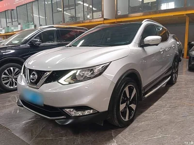 2016 Nissan Qashqai 2.0L CVT Luxury Edition, фото 2, лот 10593392