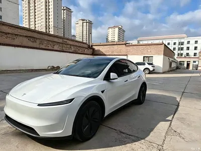 2025 Tesla Model Y Facelift Long Range All-Wheel Drive, фото 2, лот 10370739