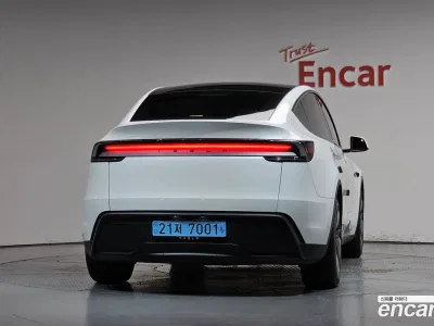 2025 Tesla Model Y RWD, фото 3, лот 10202634