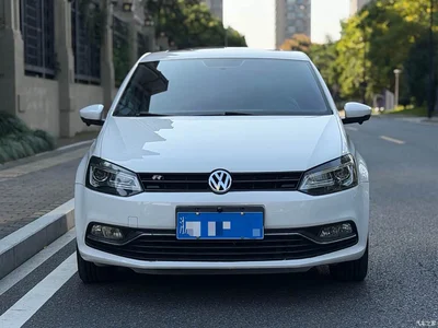 2016 Volkswagen Polo 1.6L Automatic Comfort, фото 2, лот 11586269
