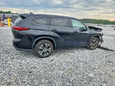 2021 TOYOTA HIGHLANDER XLE, фото 3, лот 10581703