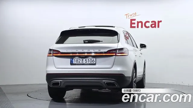 2023 Lincoln Nautilus 2.7 202A AWD, фото 4, лот 10034030