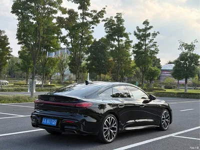 2025 Audi A5L Sportback 2.0T Zhiling quattro, фото 4, лот 11136537