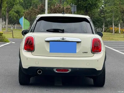 2021 MINI MINI 1.5T ONE PLUS 5-door, фото 4, лот 10353050