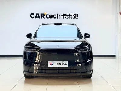 2026 AITO Wenjie AITO M7 Extended Range Max AWD 5-seater, фото 1, лот 10278580