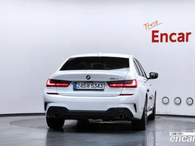2021 BMW 3-Series 320i M Sport, фото 4, лот 10145384