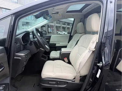 2022 Honda Odyssey 2.0L e:HEV Sharp·Luxury 4-Seater Edition, фото 4, лот 10430857