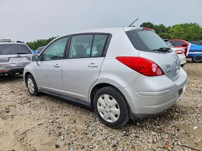 2010 NISSAN VERSA 1.8 S, фото 2, лот 10737648