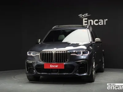 2021 BMW X7 M50i 6STR, фото 3, лот 10519532