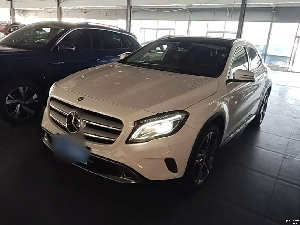 2015 Mercedes-Benz GLA 220 4MATIC Luxury, фото 1, лот 11219780