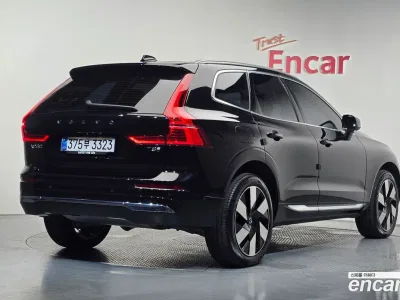 2025 Volvo XC60 T8 Ultra Bright, фото 2, лот 10123723
