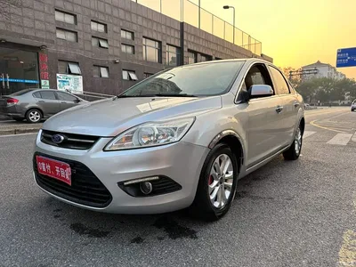 2013 Ford Focus Sedan Classic 1.8L Automatic Fashion, фото 1, лот 10279437