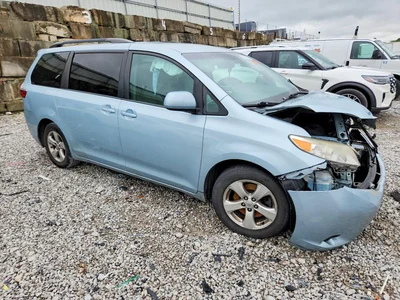 2016 TOYOTA SIENNA LE, фото 4, лот 10532868