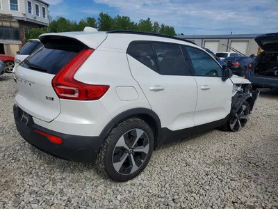 2024 VOLVO XC40 PLUS, фото 3, лот 10875391