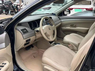 2012 Nissan Sylphy Classic 1.6XE Automatic Comfort Edition, фото 3, лот 10451051