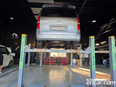 2015 Hyundai Starex 12-Seater Wagon, фото 2, лот 11533165
