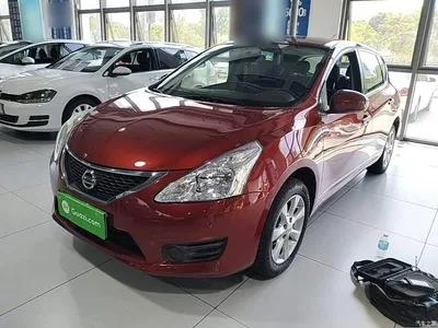 2014 Nissan Tiida 1.6L CVT Comfort, фото 1, лот 10389595