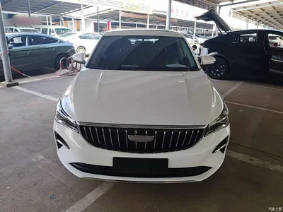 2025 Geely Emgrand 4th Gen 1.5L CVT Premium, фото 3, лот 10310823