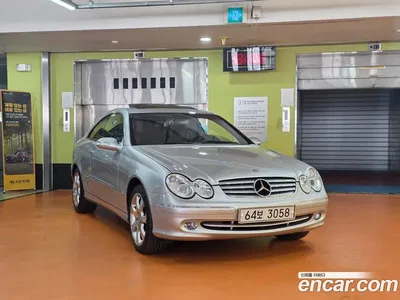 2002 Mercedes-Benz CLK-Class CLK320 Coupe, фото 1, лот 10179525