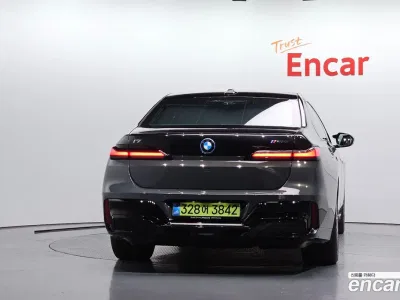 2025 BMW i7 M70 xDrive M Performance, фото 4, лот 10083508
