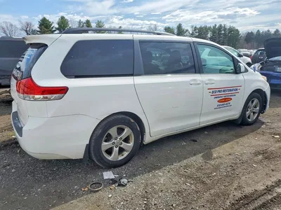 2013 TOYOTA SIENNA LE 8-PASSENGER, фото 3, лот 10559642
