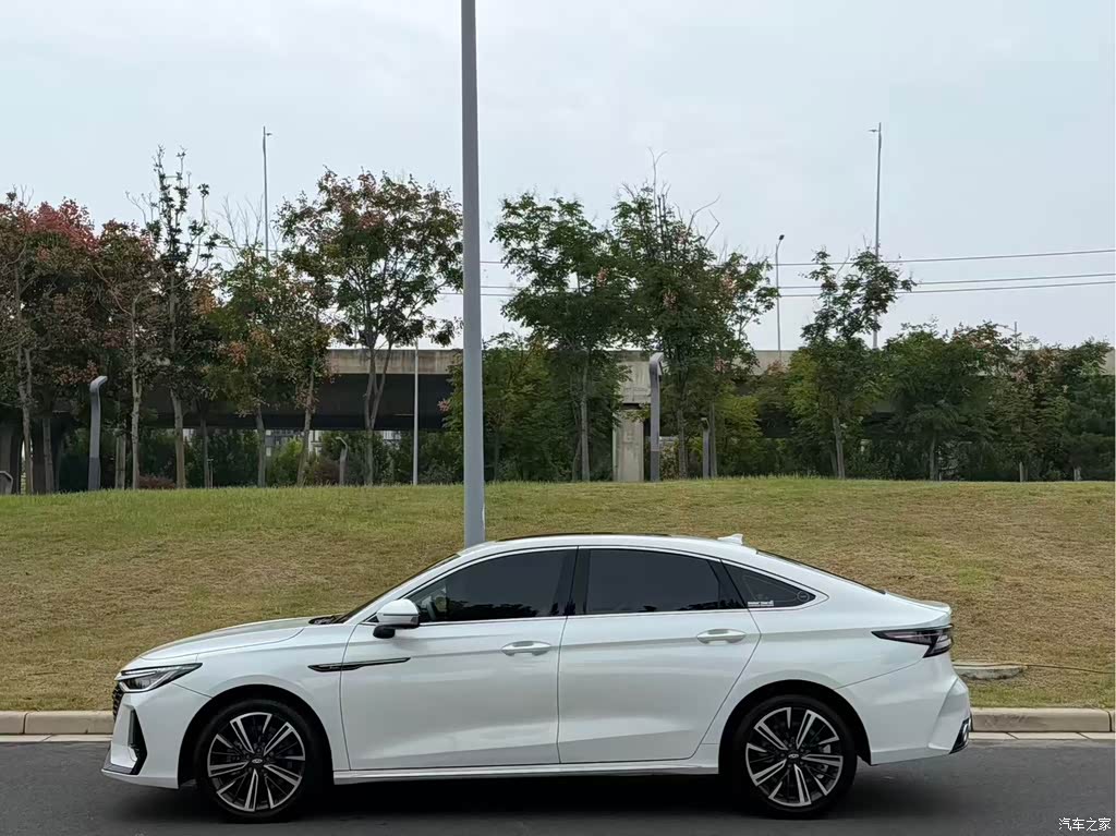 2025 Chery Arrizo 8 Model 1.6T DCT Wise, фото 3, лот 11220863