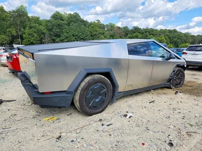2025 TESLA CYBERTRUCK, фото 3, лот 10855987