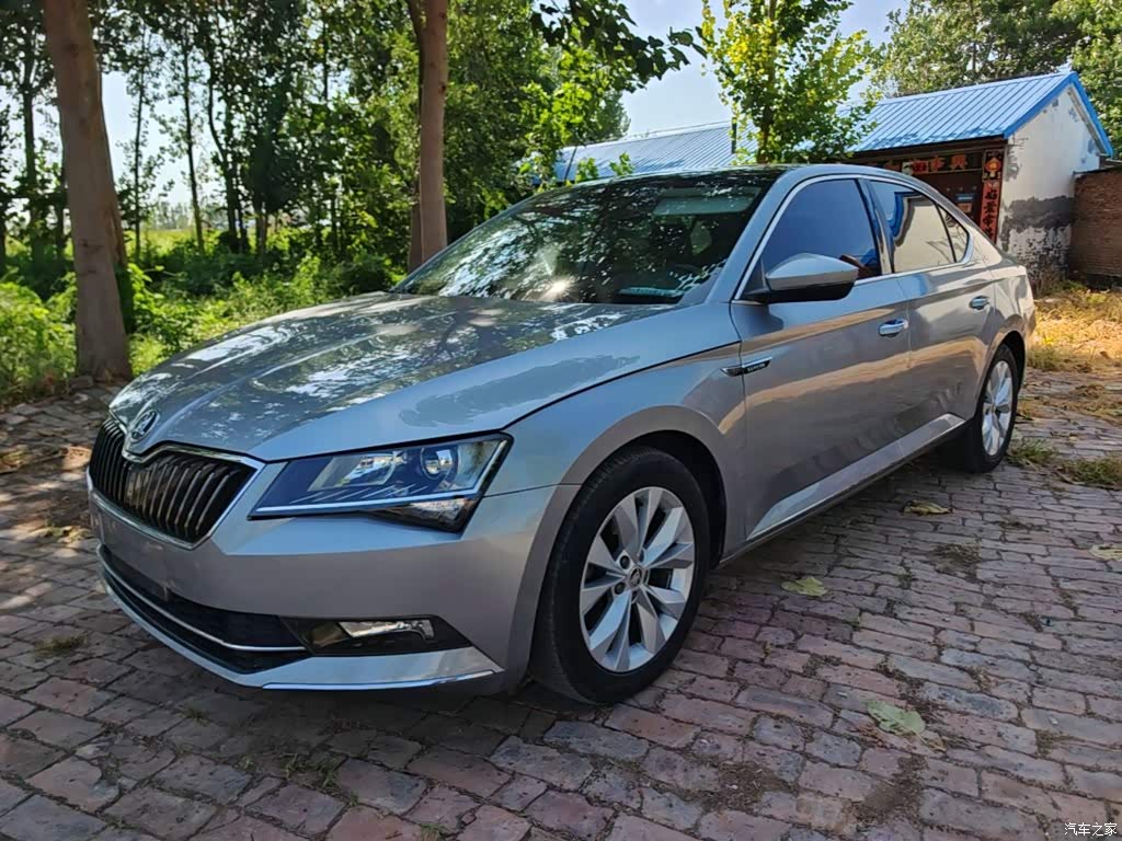 2018 Škoda Superb TSI330 DSG Comfort Version China VI, фото 1, лот 10348076
