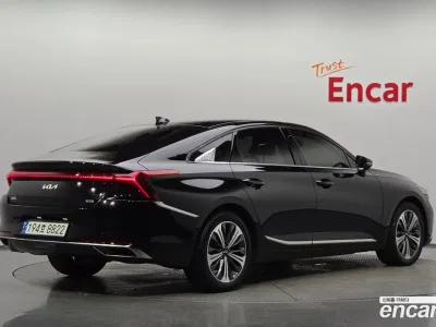 2023 Kia K8 Signature, фото 1, лот 10224356