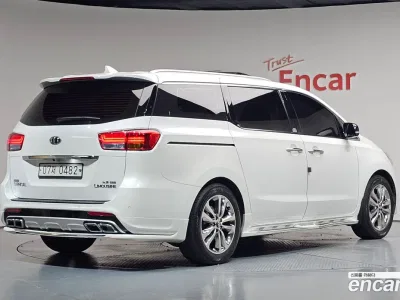 2017 Kia Canival 7-seater Limousine, фото 1, лот 10848356