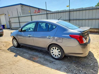 2019 NISSAN VERSA SV, фото 2, лот 10749893