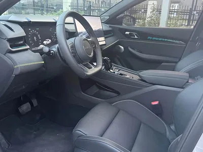2026 Lynk & Co 03 Model 1.5TD Pro, фото 4, лот 10445583