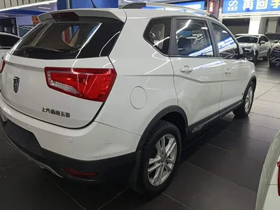 2015 Baojun 560 1.8L Manual Comfort, фото 3, лот 11166021