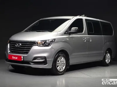 2020 Hyundai Starex Van 5-Seater, фото 1, лот 10161290
