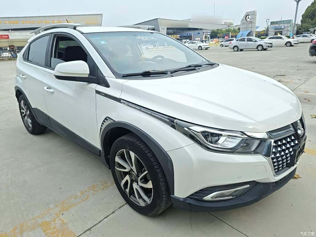 2017 Luxgen U5 SUV 1.6L Manual Celebrity Edition, фото 4, лот 11196547