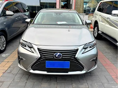 2015 Lexus ES 300h Luxury Edition, фото 2, лот 10314368