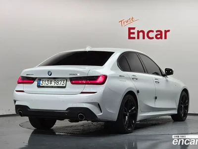 2021 BMW 3-Series 330e M Sport, фото 2, лот 10218026