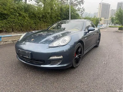 2013 Porsche Panamera 4 Platinum Edition 3.6L, фото 1, лот 10413979