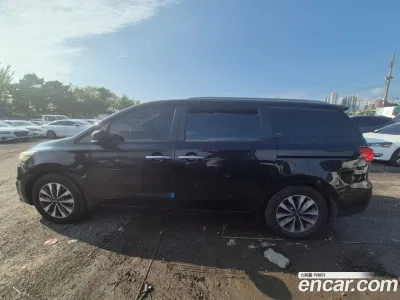 2015 Kia Canival 9-seater Luxury, фото 4, лот 10226069