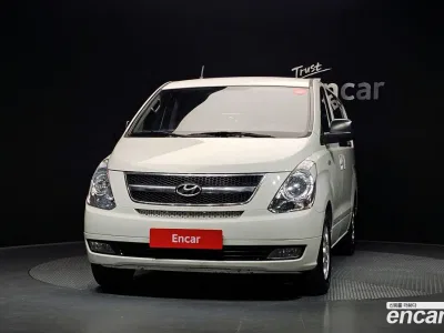 2010 Hyundai Starex 5-Seater VAN, фото 2, лот 10192024