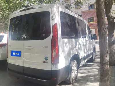 2024 SAIC Maxus Xintu V90 Zhijie 2.0T Automatic FWD Short Wheelbase Medium Roof Single Rear Tire 5/6-Seater, фото 3, лот 11148574